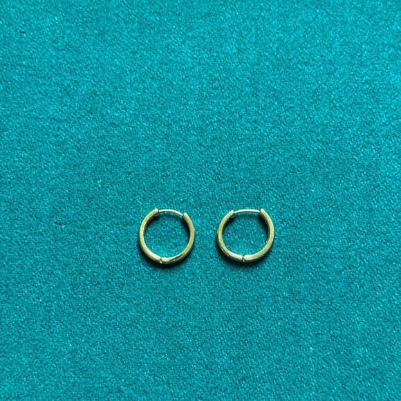 Nordstrom Demi Fine Huggie Earrings - Picture 3 of 5